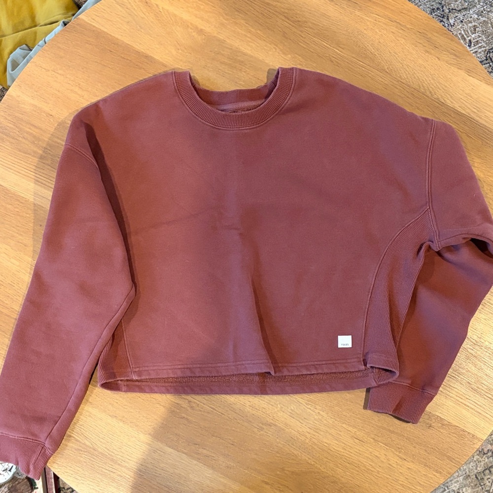 Vuori Cropped Sweatshirt